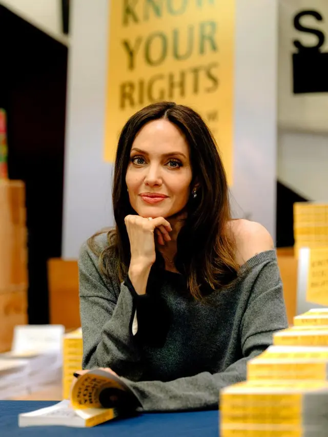 [Liputan6] Angelina Jolie