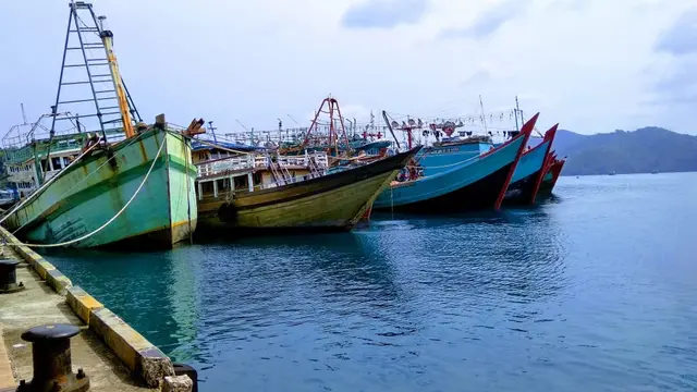 Kapal Nelayan Natuna