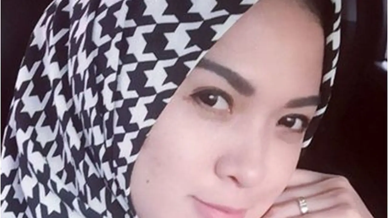 [Bintang] Delia Septianti