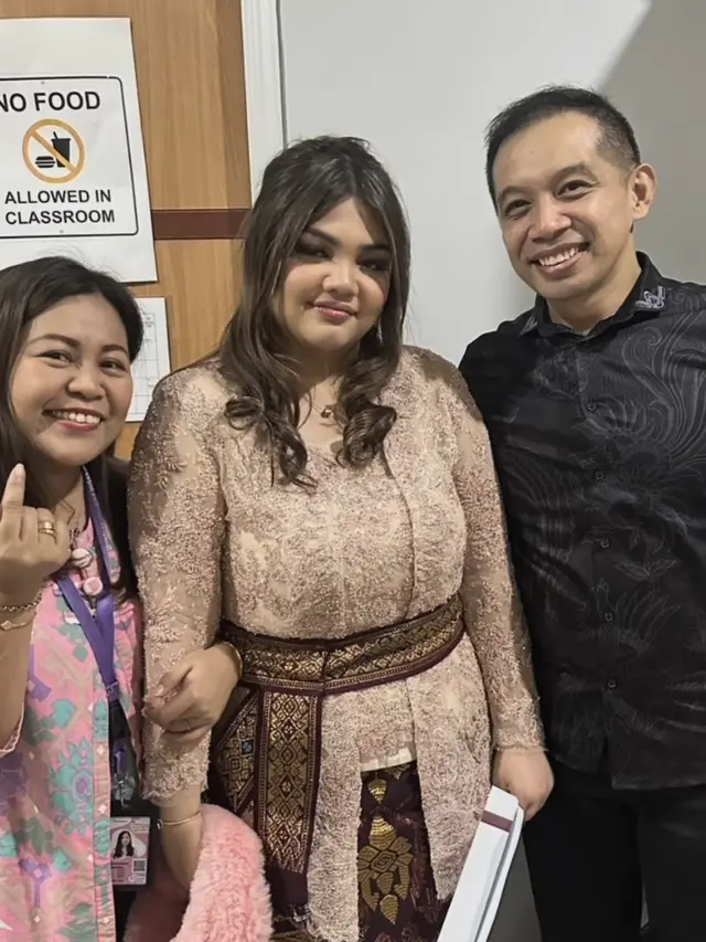 Begini Penampilan Putri Menteri Airlangga Hartarto dan Yanti saat Wisuda SMA. [@yanti.airlangga]