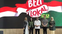 Menteri Perdagangan (Mendag) RI Zulkifli Hasan (Zulhas) saat menghadiri peluncuran kampanye beli Lokal dalam rangka Harbolnas Tokopedia yang mengumumkan kerja sama di Indonesia dengan TikTok untuk membuka kembali layanan TikTok Shop di Tokopedia Tower, Setiabudi, Jakarta, Selasa (12/12/2023).