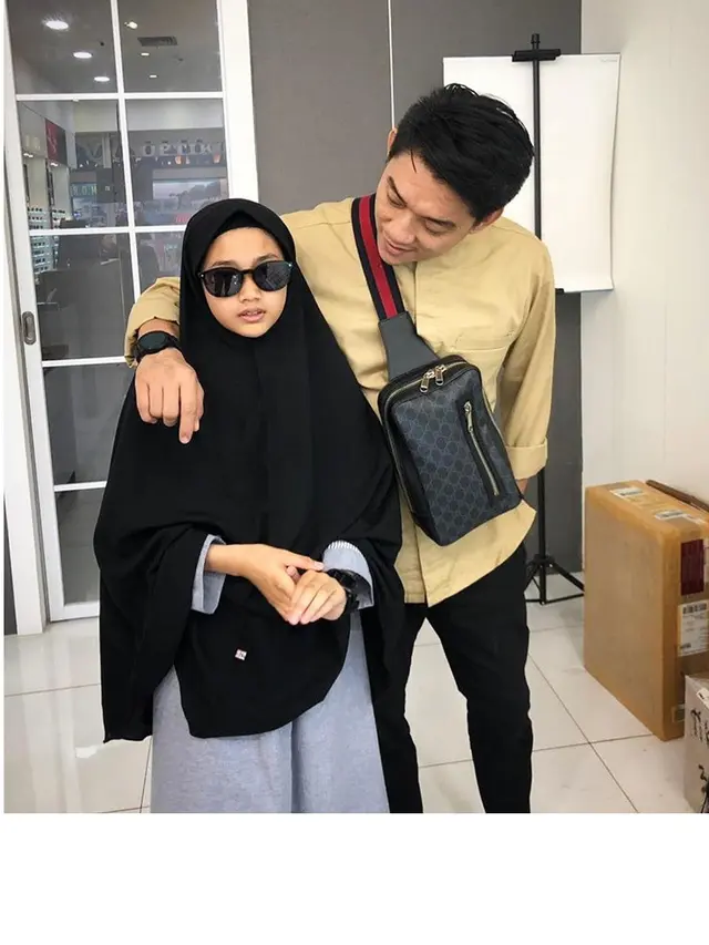 Potret Kedekatan 7 Vokalis Band dengan Anak Perempuannya, Jarang Terekspos