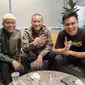 Baim Wong bersama Ustaz Felix Siauw (Instagram/baimwong)