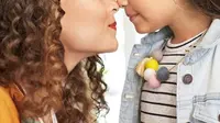 Ternyata 3 Zodiak Diprediksi Bisa Jadi Ibu yang Menyenangkan