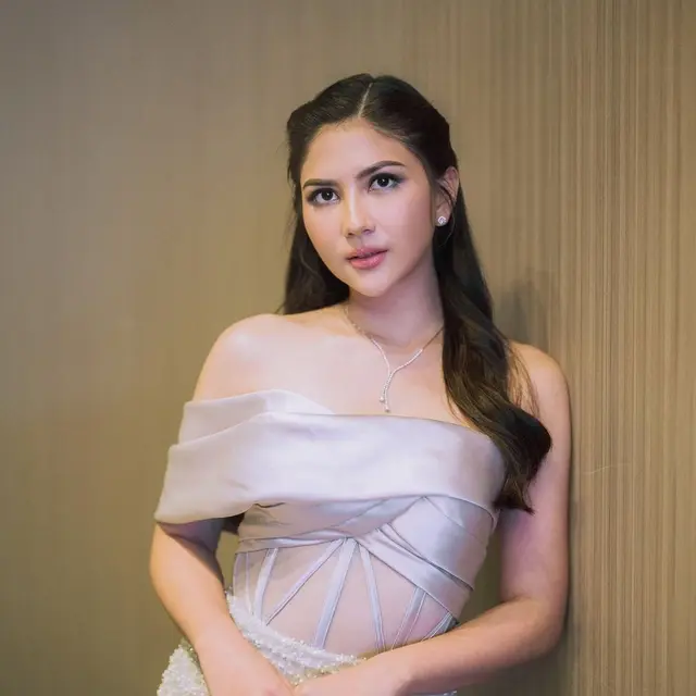 6 Artis Wanita Ini Menikah Tepat di Usia 30 Tahun, Terbaru Jessica Mila