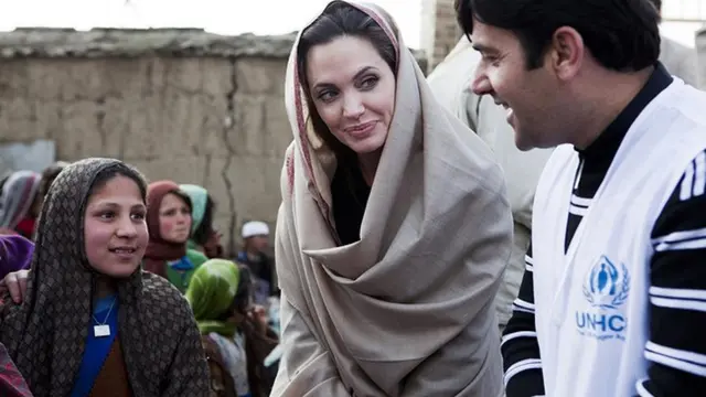 [Bintang] Angelina Jolie