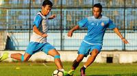 Arema FC memantapkan persiapan menjelang laga tandang melawan PS TNI pada pekan ke-12 Liga 1. (Bola.com/Iwan Setiawan)