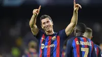 Liga Champions sebagai Kompetisi kasta tertinggi antar-klub di Eropa telah disemarakkan dengan penampilan para pencetak gol mumpuni yang mampu mencetak hattrick dari musim ke musim. Tercatat ada 5 pemain dengan torehan hattrick terbanyak hingga awal musim 2022/2023. Siapa saja? Yuk disimak uraiannya berikut ini. (AFP/Pau Barrena)
