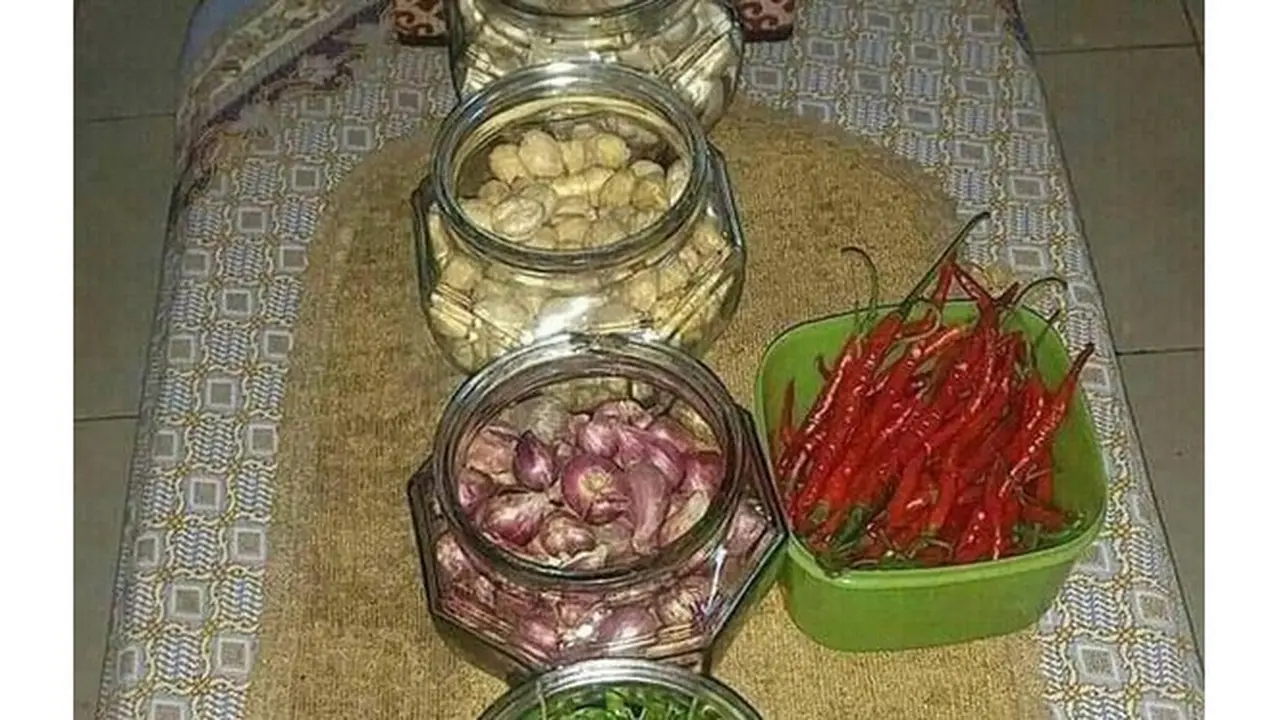 9 Camilan Nyeleneh untuk Tamu di Rumah Ini Bikin Senyum Nyengir
