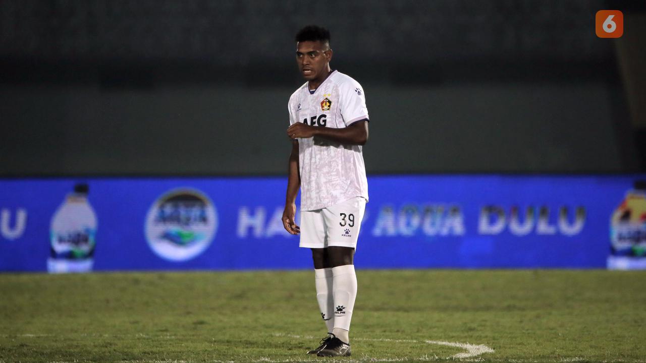 Pemain Persik Kediri Jeam Kelly Sroyer