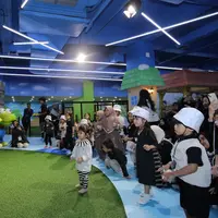 Pororo Park Jakarta menjadi tempat bermain Sambil belajar. [Fimela/Daniel Kampua]
