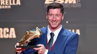 Robert Lewandowski meraih Golden Boot sebagai pencetak gol tersubur di kompetisi Eropa musim lalu. Dia masih berseragam Bayern Munchen musim lalu (AFP)