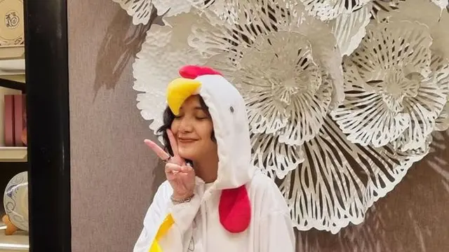 Dandan Jadi Anak Ayam, Ini 7 Momen Bridal Shower Sheila Dara Aisha