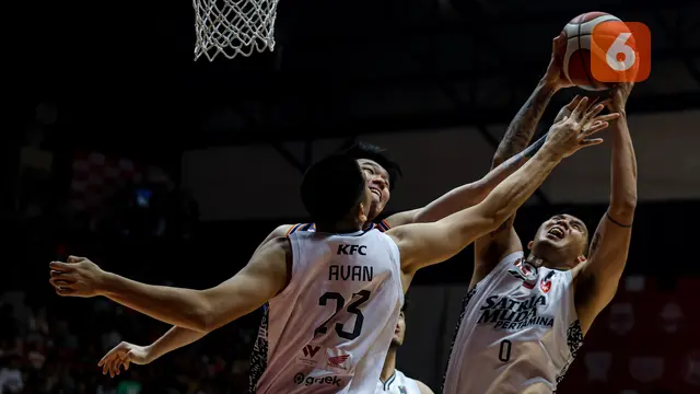 Foto: Comeback Menawan Pelita Jaya, Tumbangkan Satria Muda dan Jadi Juara di IBL All Indonesia 2024