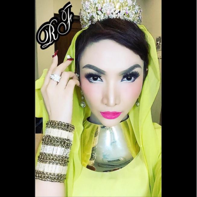 Roro Fitria. (Instagram - @roro.fitria1989)