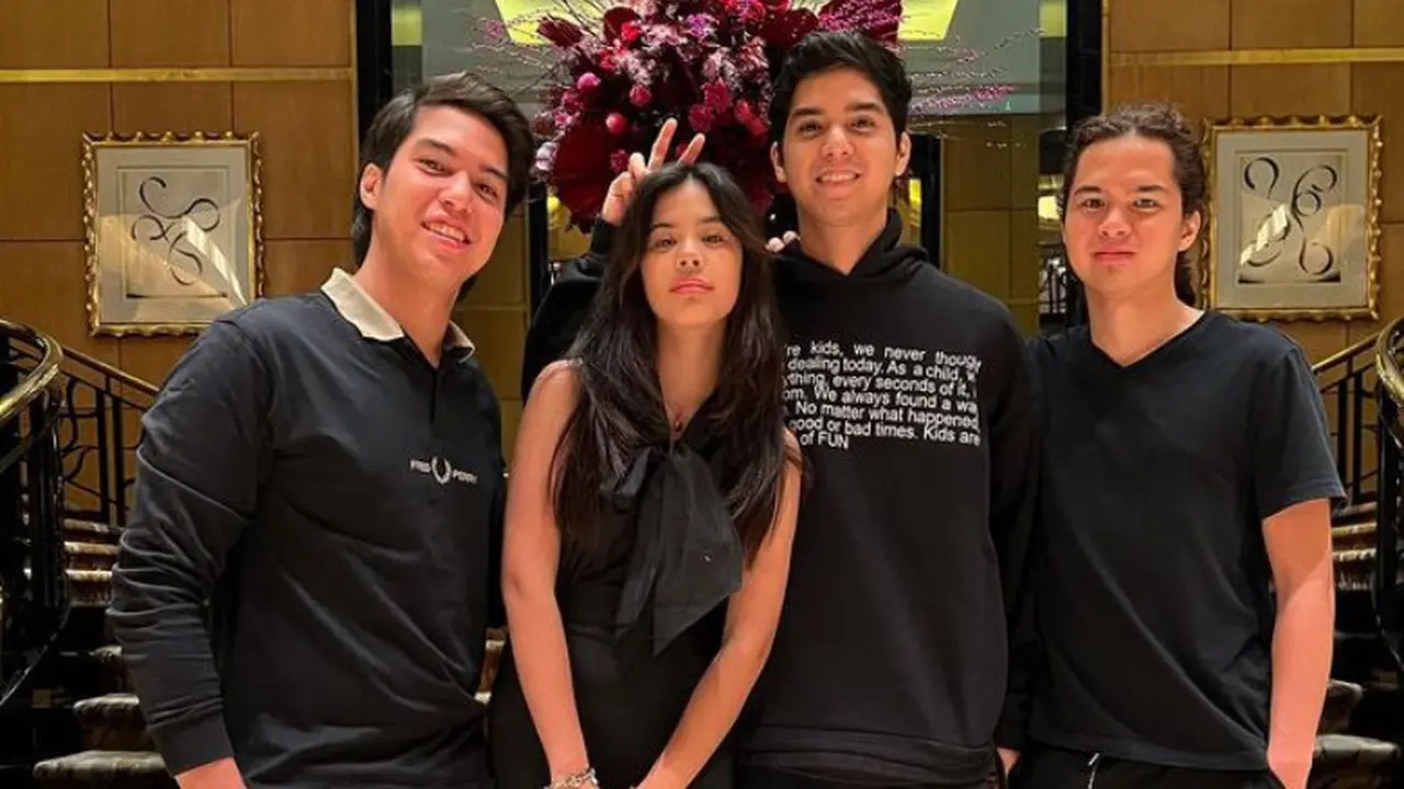 Safeea Putri Mulan Jameela dan Ahmad Dhani Rayakan Ulang Tahun ke-13