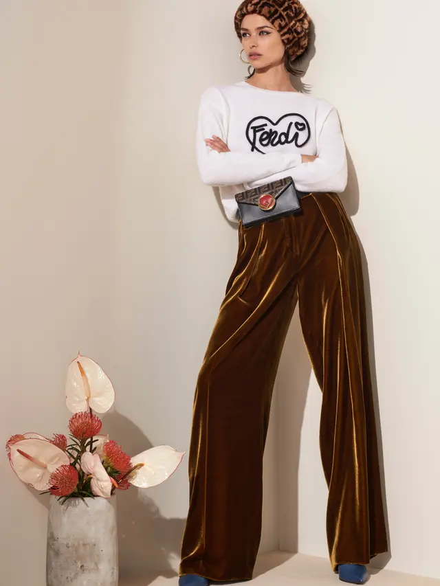 Ragam Infusi Seru Tertuang dalam Koleksi Prefall 2018 Fendi