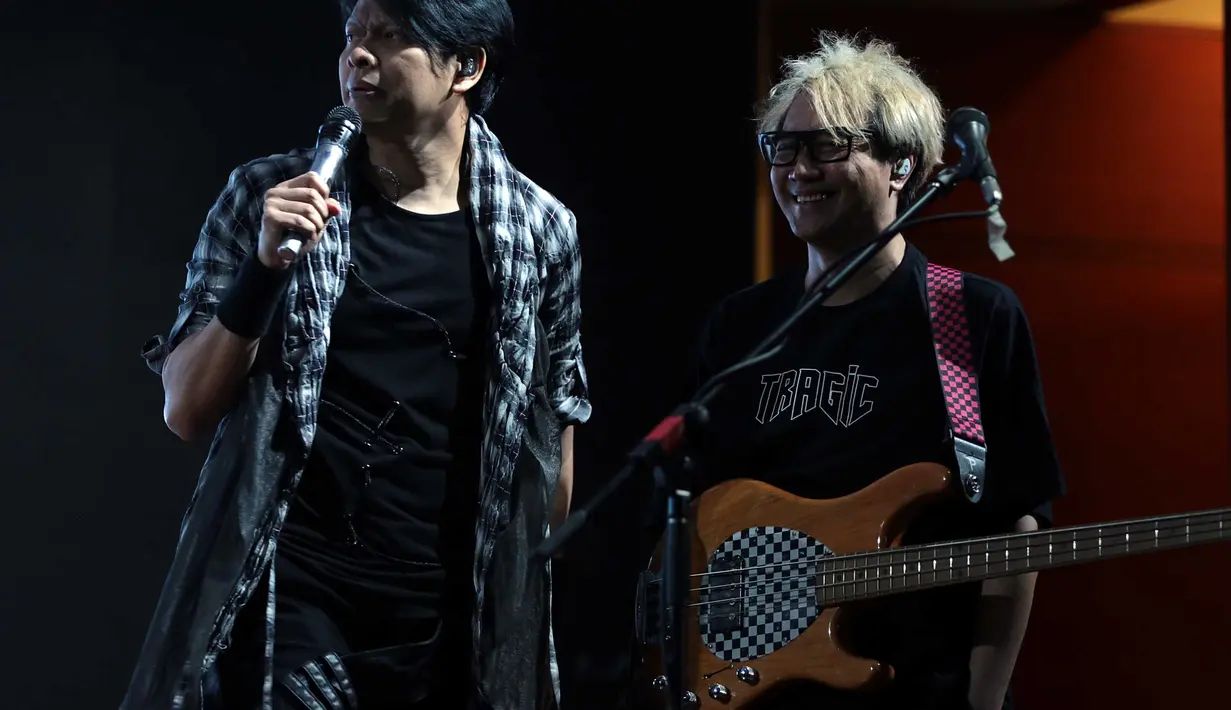 Di usia 23 tahun perjalanan bermusiknya, GIGI berjanji tidak akan berhenti. Karya akan selalu dilahirkan GIGI sampai mereka benar-benar tidak bisa lagi memproduksi kreatifitasnya. (Deki Prayoga/Bintang.com)