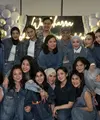 Aurel Hermansyah mengenakan atasan jaket denim dipadukan inner putih polos, dipadukan celana denim. Serta mengenakan pashmina hitam polos. Ayu Dewi juga tampil dibalut atas denim. [@keanuagl]