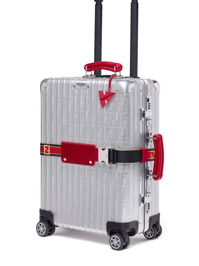 Liburan Trendi dengan Koleksi Koper terkini Rimowa x Fendi