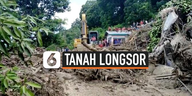 VIDEO: Bukit Barisan Longsor Timpa Rumah Warga, 2 Tewas