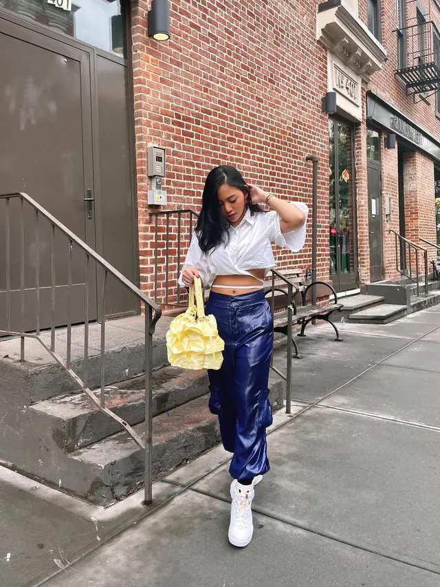 Gaya Outfit Rachel Vennya di New York. (Sumber: Instagram/rachelvennya)