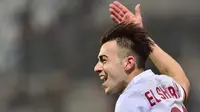 Video highlights gol indah yang dibuat Stephan El Shaarawy tak mampu dijangkau oleh kiper Empoli, Lukasz Skorupski.
