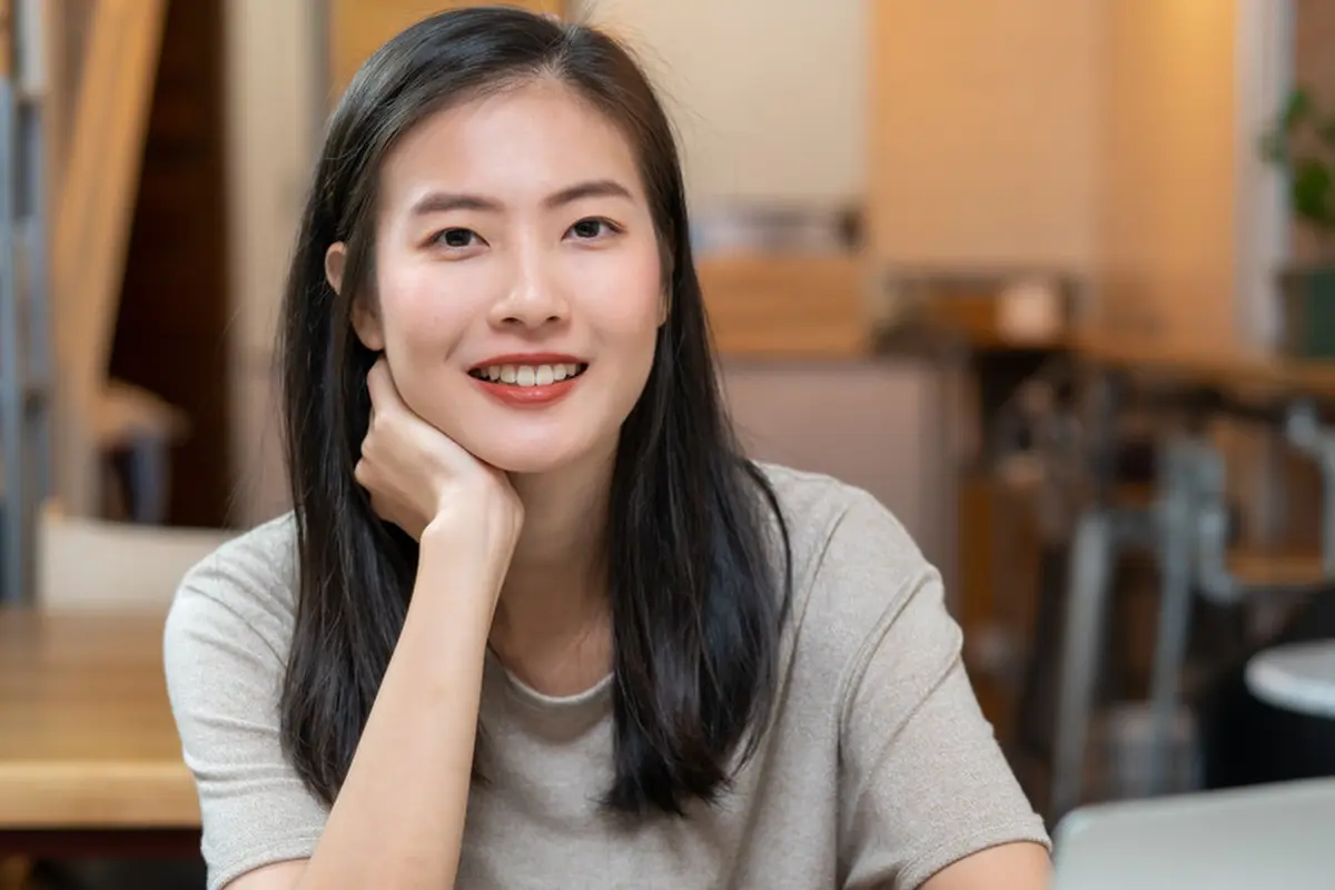 manis cantik santai baik kalem