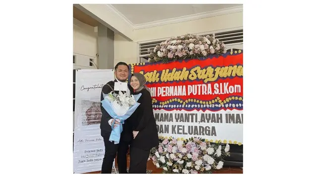 Pesona 11 Seleb saat Pamer Baby Bump, Jadi Ibu Hamil Hits
