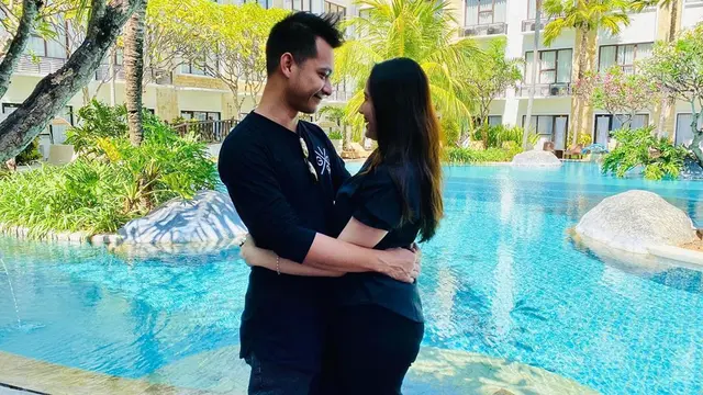 [Fimela] Eza Gionino dan Meiza Aulia Coritha