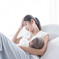Ilustrasi menyusui/copyright shutterstock.com/narikan