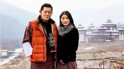 Jetsun Pema mendapatkan gelar permaisurinya setelah menikah dengan Raja Bhutan, Jigme Kheser Namgyel Wangchuck di Punakha Dzong, pada 13 Oktober 2011 silam. (instagram.com/her_majesty_queen_of_bhutan)