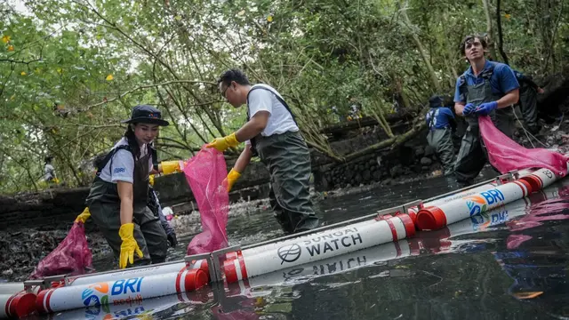 BRI Peduli Kembali Gandeng Sungai Watch