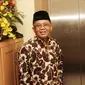 Presiden PKS Sohibul Iman saat menerima kedatangan Ketua Umum Partai Gerindra Prabowo Subianto di Kantor DPP PKS, Jakarta, Senin (30/7). Kedatangan Prabowo untuk membahas hasil pertemuannya dengan Partai Demokrat. (Liputan6.com/Herman Zakharia)