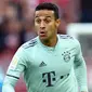 5. Thiago Alcantara - Gelandang Bayern Muenchen ini merupakan anak emas Luis Milla di timnas Spanyol junior. Mantan pemain Barcelona ini mencetak gol saat Spanyol mengalahkan Swiss pada partai final Piala Eropa U-21 2011. (AFP/Christof Stache)