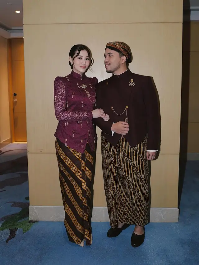 Baby Bump Jadi Sorotan, Potret Serasi Aaliyah Massaid dan Thariq Halilintar Jadi Pengiring Pengantin