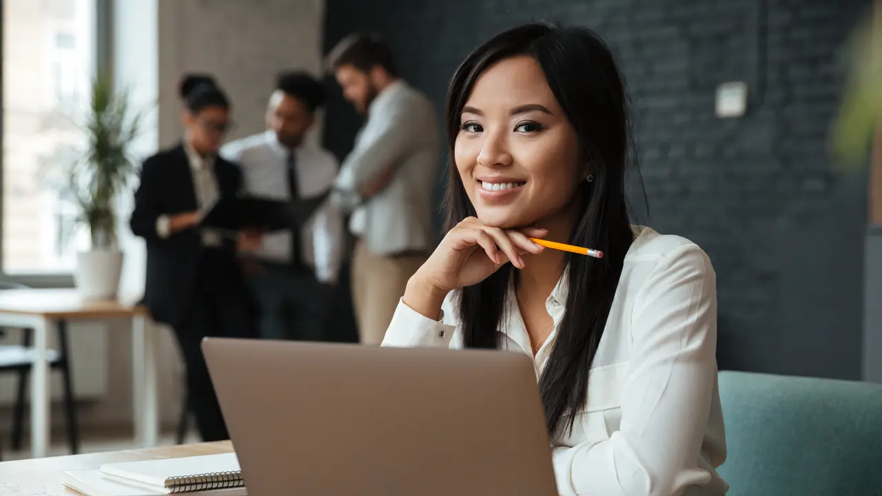 Skill yang Bisa Membuat Karier Melejit di Tahun 2025 (photo by freepik.com)