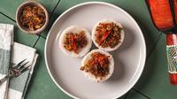 Talam Ebi, kuliner berbahan sagu dari Pontianak, Kalimantan Barat. (dok. Sapapua)