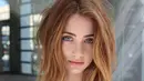 Emily Rudd akan memerankan karakter Nami versi One Piece sebelum time skip. Seperti diketahui, One Piece sebelum time skip rambut Nami masih pendek sebahu. Penampilan Emily Rudd dengan rambut pendek sebahu ini banjir pujian dari netizen karena semakin mirip dengan Nami. (Liputan6.com/IG/@emilysteaparty)