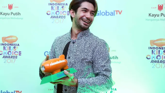 [Bintang] Reza Rahadian