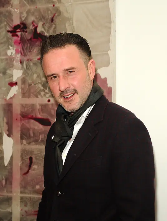 Di video tersebut, David juga mencantumkan sedikit caption yang mengungkapan rasa terima kasih kepada sang istri atas hadiah yang telah diberikan padanya. (AFP/Bintang.com)