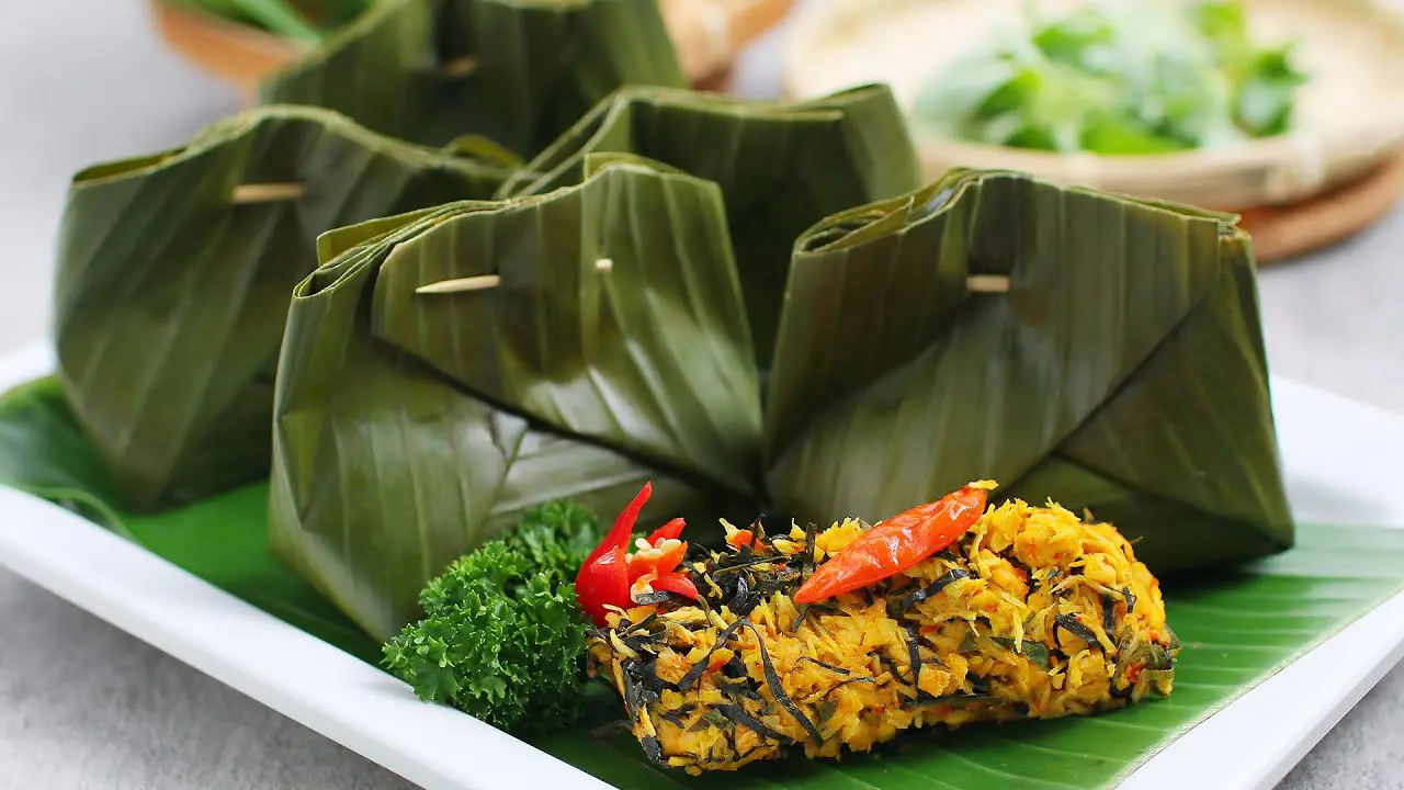 Botok Daun Pisang