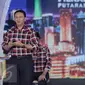 Calon Gubernur no 2, Basuki Tjahaja Purnama atau Ahok menjawab pertanyaan saat debat terakhir Pilgub DKI Jakarta 2017 di Hotel Bidakara, Jakarta, Rabu (12/4). (Liputan6.com/Faizal Fanani)