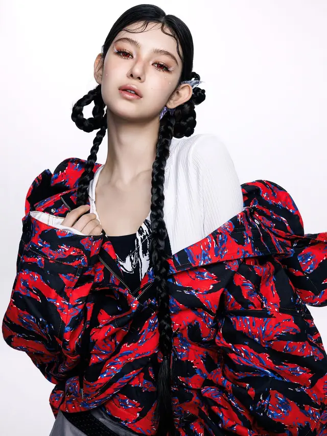 NewJeans Comeback dengan Nama NJZ, Hidupkan Tren Rambut Kepang yang Ekspresif