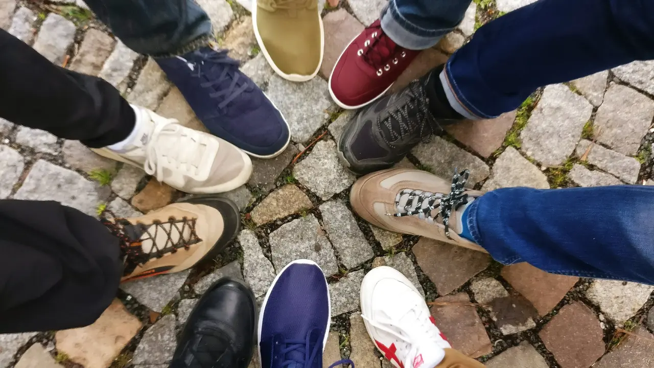 Inspirasi 5 Jenis Sepatu yang Bikin jadi Tampil Stylish