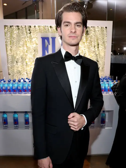 Melansir Marie Claire beberapa waktu lalu, Andrew mendapat kritik akibat perkataan yang dilontarkannya saat bersaap memerankan karakter Prior Walter di pertunjukan teater yang berjudul Angels in America. (AFP/Bintang.com)