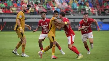 Bali United berhasil meraih kemenangan 4-1 atas Bhayangkara FC pada laga pekan ke-33 BRI Super League musim ini di Stadion Kapten I Wayan Dipta, Gianyar, Minggu (17/05/2026) malam WIB. (Bola.com/Alit Binawan)