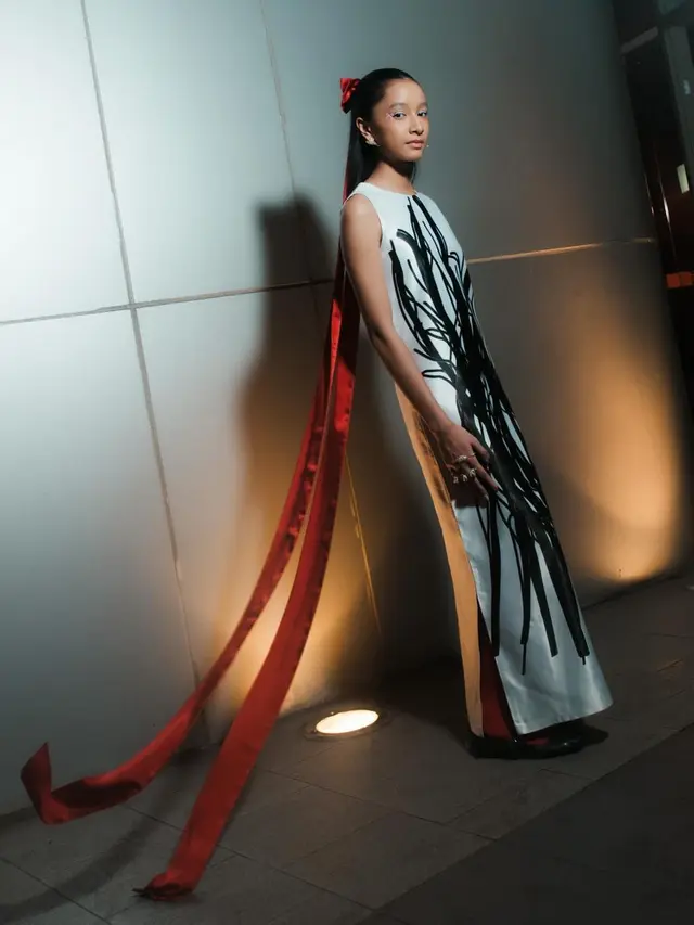 Calon Aktris Sukses, 6 Potret Widuri Bergaya ala Coquette Girl di Gala Premiere Siksa Kubur