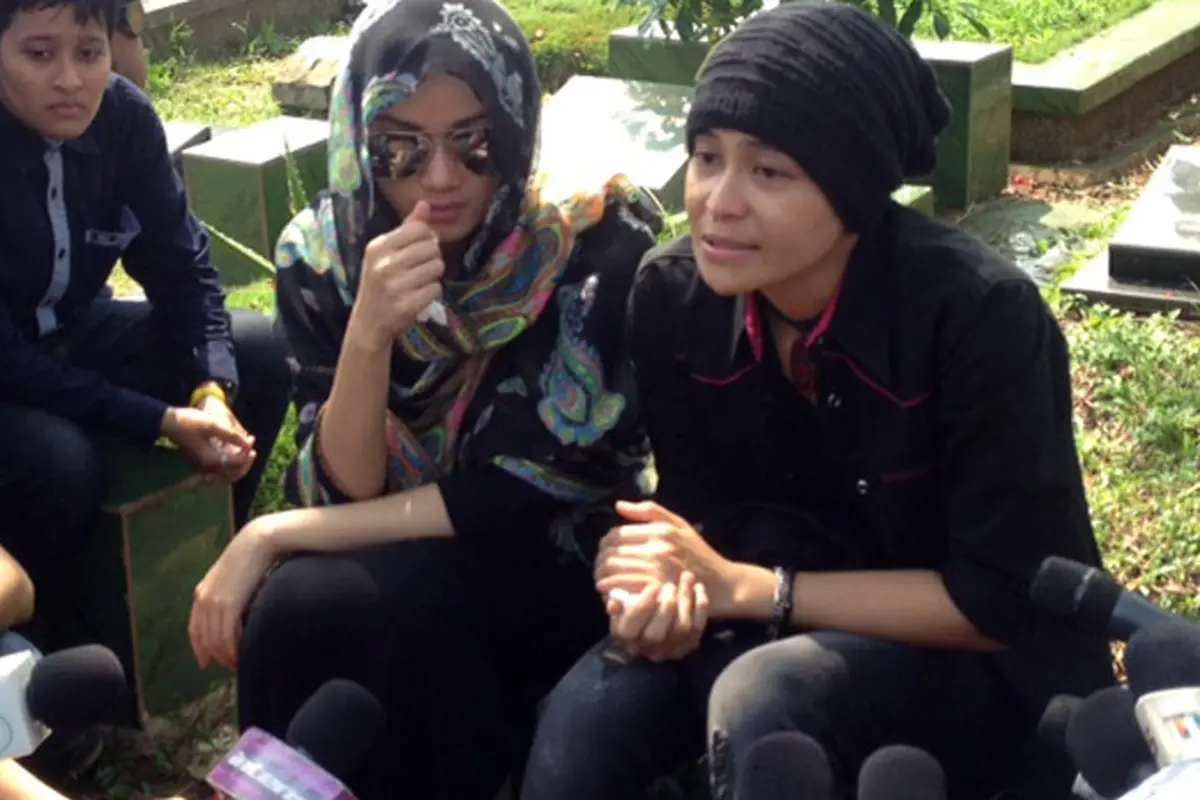 Mitha The Virgin Sempat Berikan Pengobatan Tradisional untuk Adik
