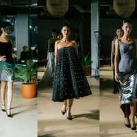 Yosafat Dwi Kurniawan undang pecinta mode untuk menembus waktu lewat koleksi busana Time Dilation (Yosafat Dwi Kurniawan)